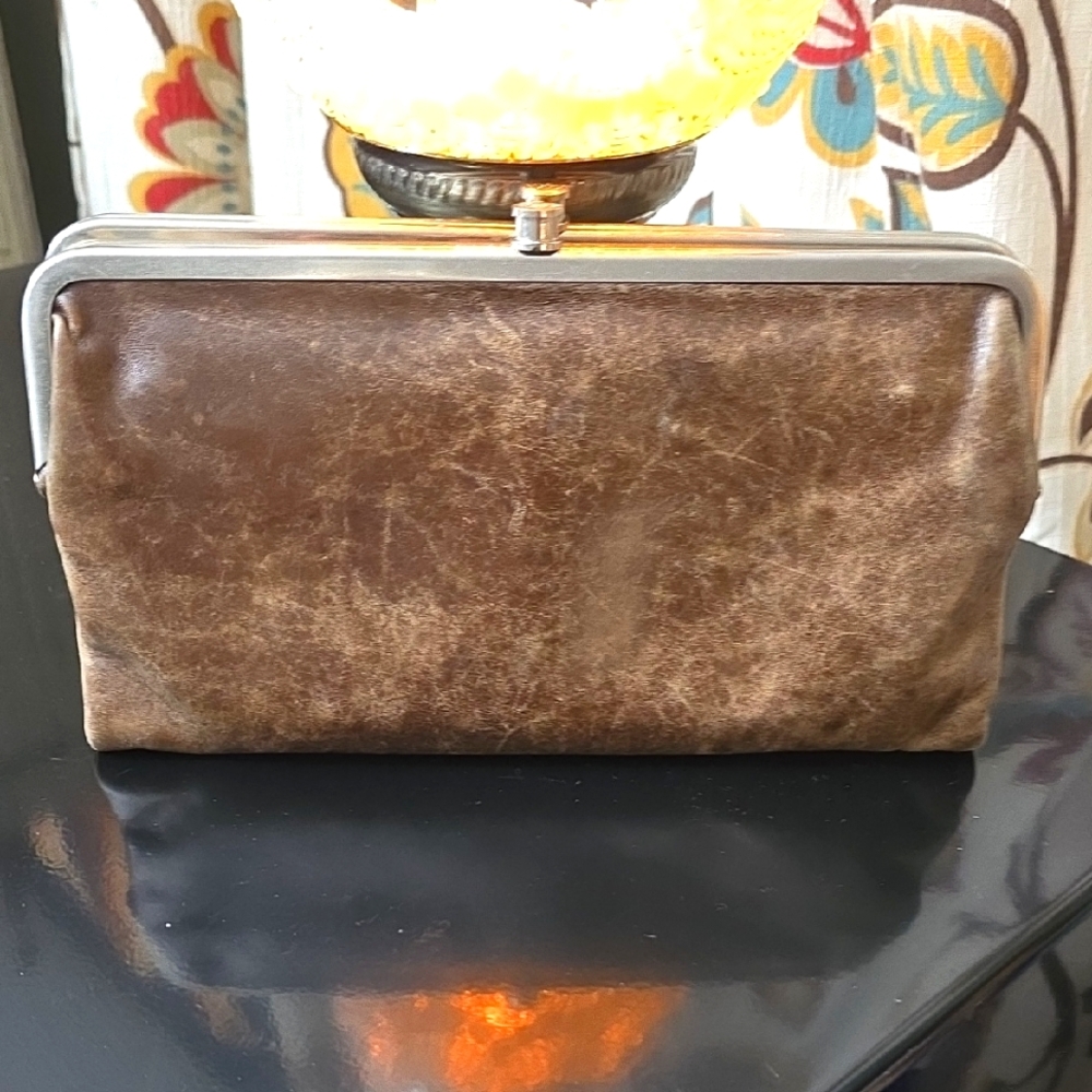 Hobo Lauren Clutch Wallet Brown Leather